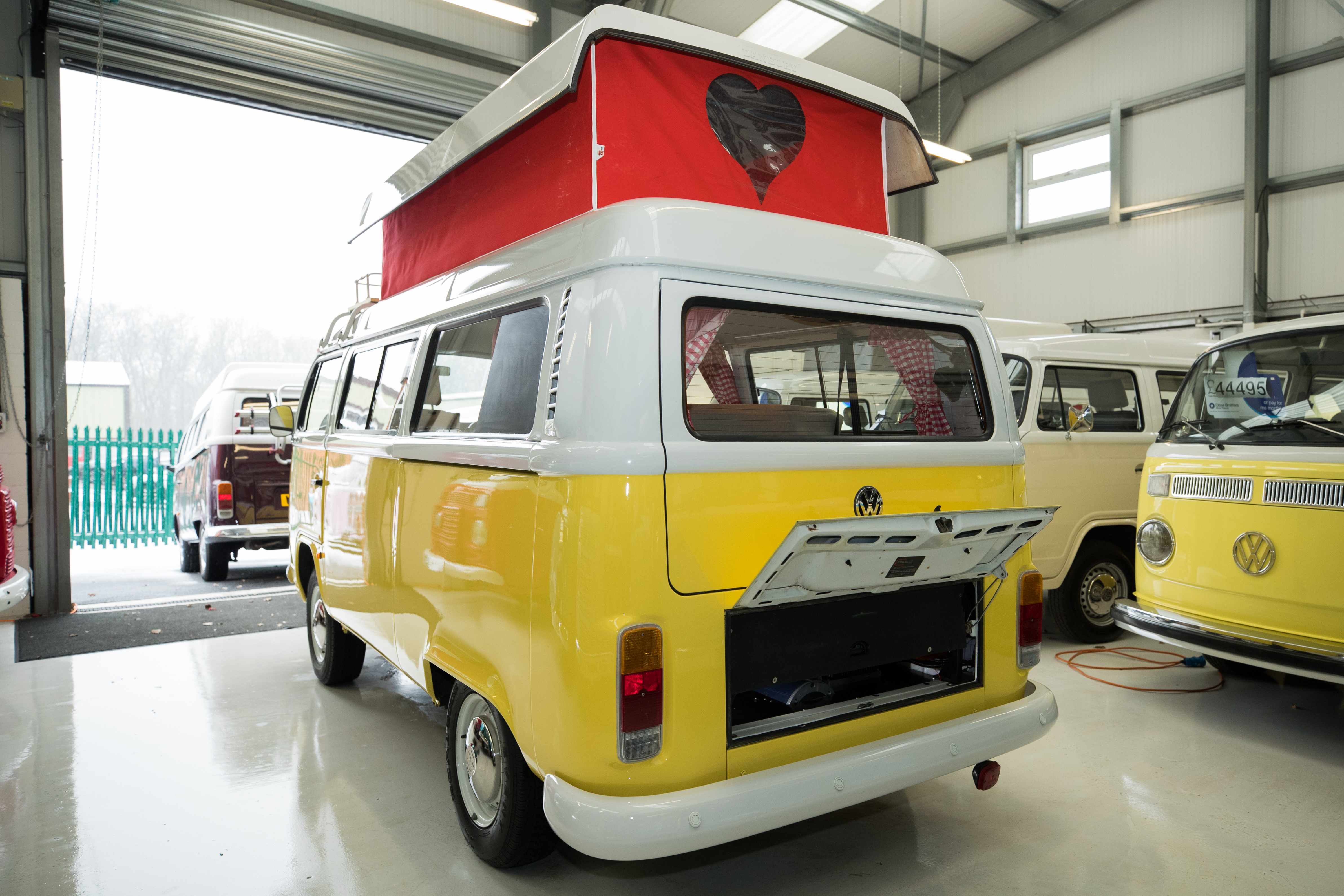 Volkswagen Takes Bold Decision To Put I D Buzz Electric Campervan